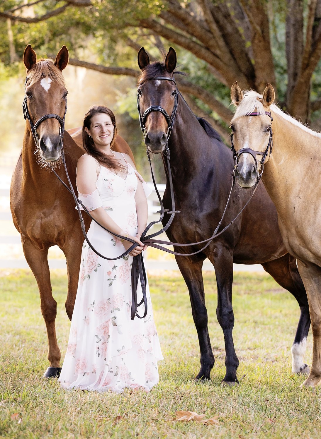 Lindsay Hensley with her three horses